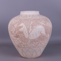 Song Cizhou kiln carved unicorn jar antique porcelain antique old objects collection unearthed ornaments to do old goods