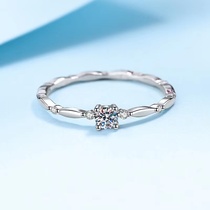 Classic four-claw simulation drilling ring of ring fashion stack with pure silver couple to give girlfriend to ring finger ring gift