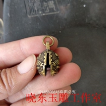 Antique bronze antique miscellaneous collection antique old brass pure copper small Bell pendant old goods old objects