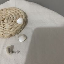 Special Price White Moonlight Retro Loving Imitation Cat Eyes Day Ensemble Cute Maiden Wind Silver Needle Ear Accessories Sweet ear clip No earbuts