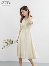 Seven Volume One cut small man 2021 apricot V collar lace stitching short sleeve single-breasted dress female summer 0571