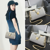 European Station Bag woman Yang power star Same-style Fashion 100 Hitch Small Square Bag Genuine Leather Skew Satchel Shoulder handbag