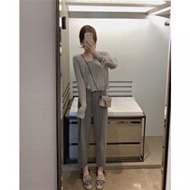 Outer cardigan womens thin air-conditioning shirt summer blouse ice silk sweater Western style long-sleeved short top tide