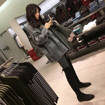 Hong Kong Tide Cards 2022 Spring New 100 Hitch Loose Retro Plaid Fur Coats Women Mid Knitted Womens Clothing