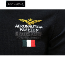 4 tide 2019 new round neck slim sweater mens Korean version of autumn and winter trend badge embroidery personality tide knitting base