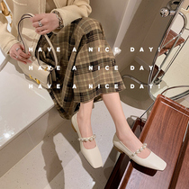 2022 spring new Inn wind small leather shoes light mouth womens single shoes string of beads with thick heel Mary Jane womens shoes