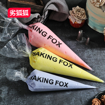 Inferior Fox disposable decorative bag squeezed flower bag cream cake cookie dissolving bean household decorative bag baking tool