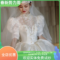 Satin wedding dress 2021 new bridal main yarn high-end bubble sleeves palace windy style retro Hepburn trailing winter