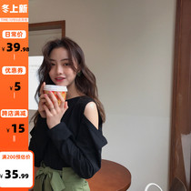 The smallest sea elinasea black strapless sexy long sleeve T-shirt female Korean loose slim Joker coat Spring