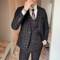 Mens suit suits three sets of Korean versions of the Han edition Casual Business Plaid Suit Men Wedding Groom Gown