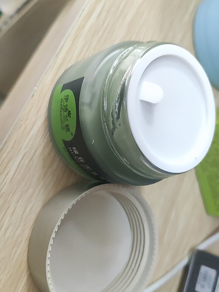 质量点评伊诗兰顿贴片面膜质量如何?怎么样呢?优缺点吐槽揭秘