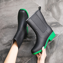 Rain shoes womens fashion Korean version plus cotton warm kitchen working water shoes car washes anti-slip middle cylinder waterproof rubber shoes rain boots women