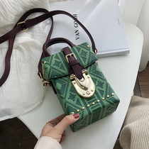 French small crowdsourcing bag 2021 new tide 100 hitch Texture Diagonal Satchel single shoulder bag handbag genuine leather mobile phone