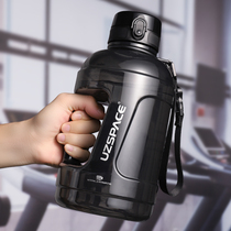 Super large capacity sports straw Fitness kettle bucket Mens outdoor portable large 2000ml water bottle space cup