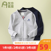 Boys knitwear jacket 2021 spring new childrens cardigan tops spring autumn mid-large childrens V-neck college style