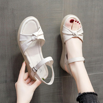 Sandals women summer 2022 new flat bottom Rome matching skirts thick bottom fairy wind outside wearing soft-bottom student beach shoes