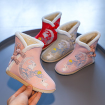 Childrens Hanfu shoes Old Beijing cloth shoes plus velvet thickened girls embroidered shoes Tang dress childrens shoes autumn and winter boots performance shoes