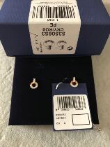 Spot piercing earrings 5350653 in the spot.