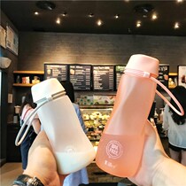 Creative frosted plastic water cup male and female students Korea fresh and cute portable sports handy simple couple cup