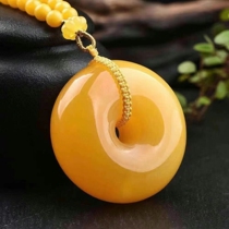 Natural Honey Wax Pendant Safe Button Necklace Upscale Nectar Wax Woman sweater Necklace Chicken Oil Yellow Amber Pendant