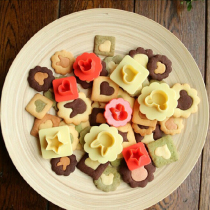 Baby food supplement cartoon noodles butterfly mold set positive and negative double use 8-piece biscuit mold