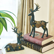 European American wine cabinet decorations ornaments home living room TV cabinet creative hand-painted resin deer creative gifts