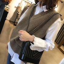 South Korea 2020 new sweater vest women loose lazy wind wear autumn and winter vintage vest waistcoat sweater