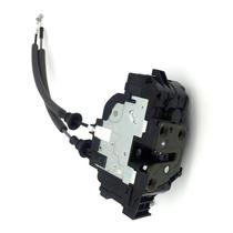 Applicable to Beijing Hyundai Yuet door lock machine door lock block assembly ix35 cable eight lock lock motor