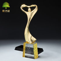Metal trophy female angel wings Oscar like little Golden man love Crystal Trophy custom creative gift flying man