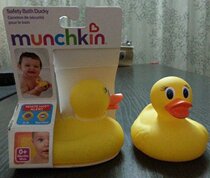 Packaging flaw Munchkin Mackenzie bath thermometric discoloration small yellow duck baby bathing toy