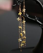 Ear design sense niche temperament Osmanthus long tassel retro earrings Hanfu Ming jewelry accessories ancient style women
