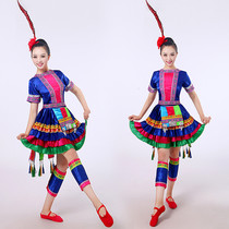 New Miao dance clothing Buyi Zhuang clothing Tujia Yi performance clothing ethnic minority dance clothing women