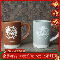 W1962 American single matte isolation glaze carved animal straight tube large mug American coffee cup teacup
