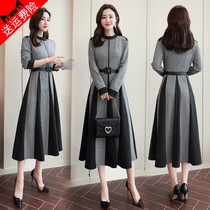Long sleeve knitted one-piece dress with long style 2021 Fall womens new temperament to receive a waist retro style early autumn dresses