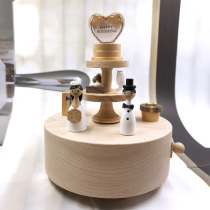 Taiwan jeancard Senhuo Wooden Valentine's Day Wedding Cake Interesting Rotating Music Box Music Box Gift