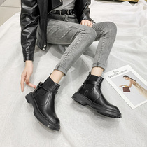 Martin boots female 2021 Winter new net red Korean version of Joker smoke tube Boots Black flat Chelsea short boots women