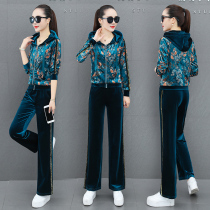 Hong Kong style set womens retro chic autumn 2021 New golden velvet wide leg pants foreign fashion sweater two-piece set