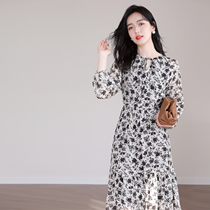 Japanese floral skirt 2021 Spring Summer New French lace-up long design sense niche long sleeve chiffon dress