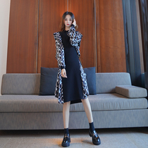 2021 new womens autumn dress temperament chic French niche high-end design sense knitted stitching gentle dress