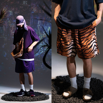 MountainFever20SS double-sided two wearing animal elements BAO WEN tiger veins Mountain Department Outdoor pocket shorts