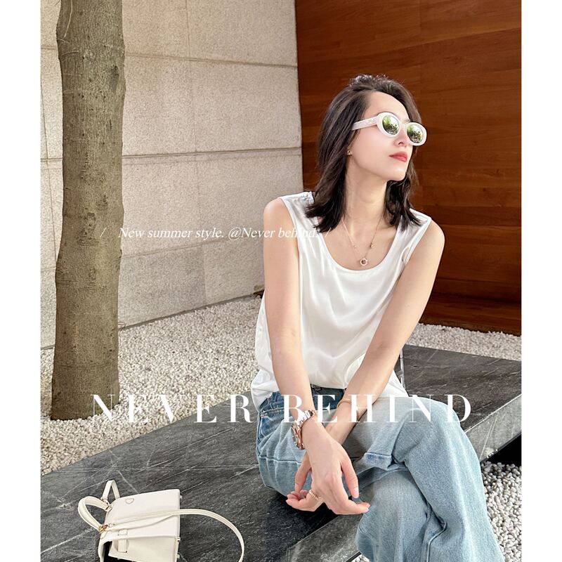 4.12 Huanjie High-End Custom Mulberry Silk Slim Fit Camisole