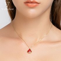 2021 New light luxury 925 silver fritillary necklace female niche design small skirt fan choker Net red tide