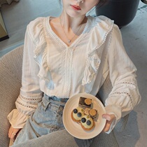 2022 Early Autumn New Goddess New Clothes Gentle Ethos White Lotus Leaf Side Hollowed-out Horn Sleeve Shirt