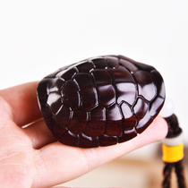 Authentic Indian small leaf red sandalwood rich armor world tortoise shell hand piece pendant play carving play wood carving