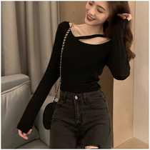 Autumn 2021 Korean version of design sense sexy neck neck round neck top with slim body body long sleeve bottom T-shirt
