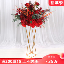 New wedding props iron ornaments S-shaped road cone flower stage road flower lander window ornaments