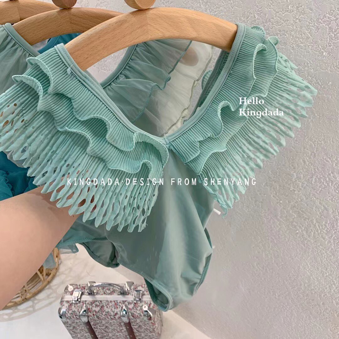 Size 150,160 large size spot kids swimsuit girls princess gauze skirt Korea hot spring quick dry baby vacation swimsuit