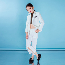 Childrens Suit Suit Cool Cover Street Dance Fashion Temperament Suit Three Sets Foreign Air Model Walking Show Personality Wave Clothes Woman