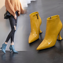 Spring and Autumn single boots 21 new Korean version of pointed patent leather heel heels cat heel side zipper boots Martin boots yellow