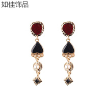 2022 Personality fashion Cross-border European and American tides new jewel European and American retro pearl earbuds trendy ear decoration ornaments